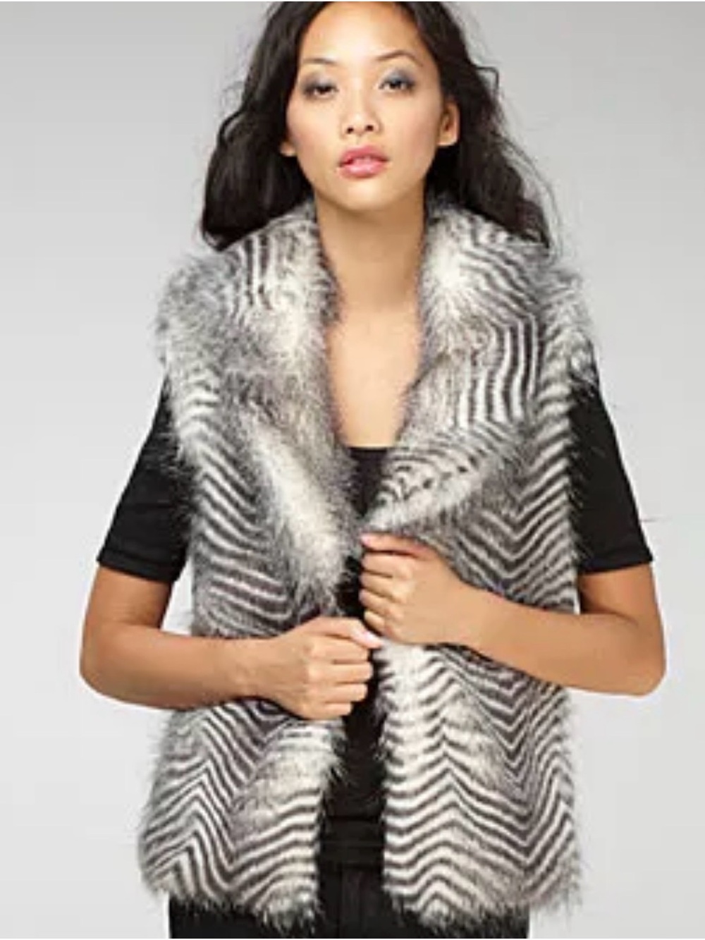 BB Dakota Faux Fur Chevron Vest - Black & White in medium